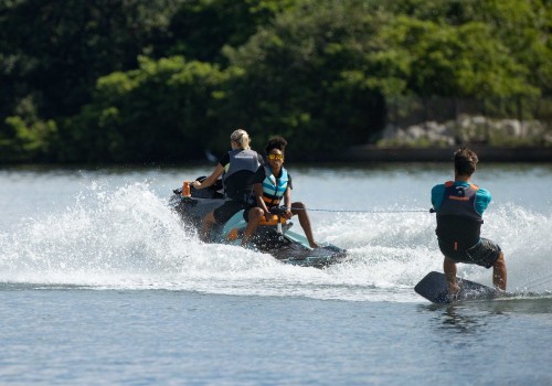 Tubing in Texas: What Are the Speed Restrictions and Other Rules to Follow?